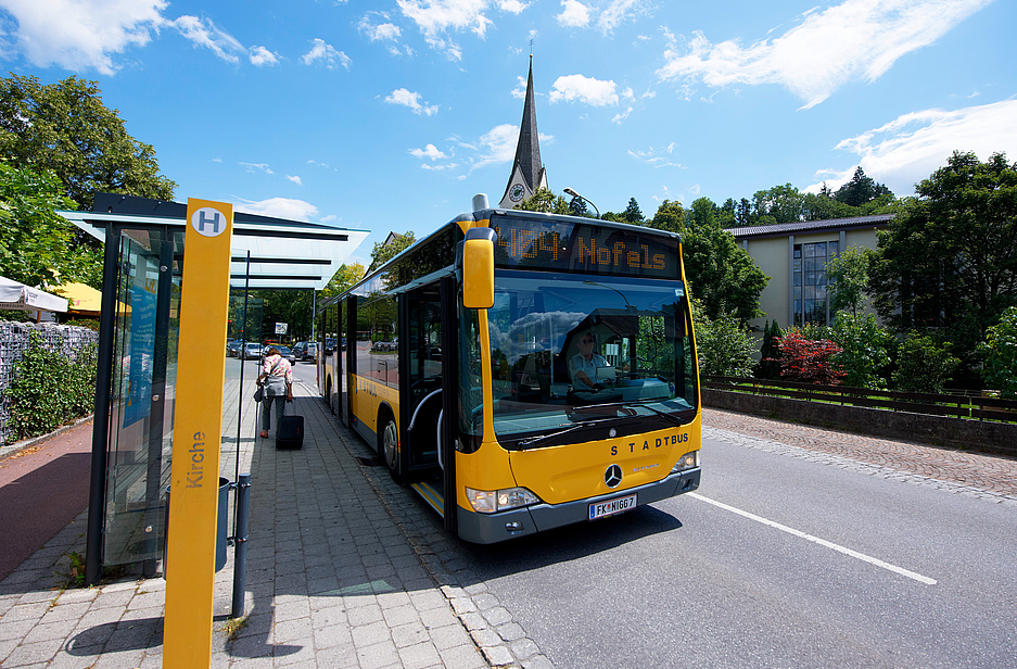 Stadtbus in Nofels